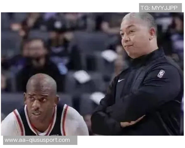 大范谈保罗缺席影响:外来球员难以担任球队领袖角色 大范谈保罗缺席影响:外来球员难以担任球队领袖角色